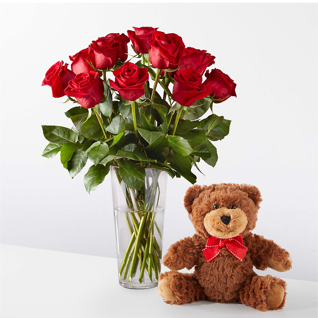 Romantic Long Stem Red Rose Bouquet Bundles – KENDRA'S FLORAL KREATIONS, Indianapolis IN