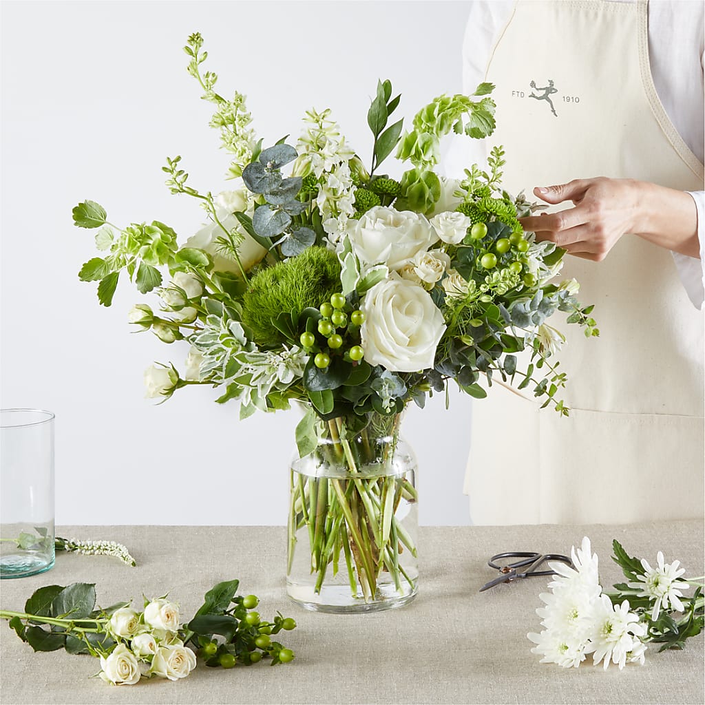 Irish Garden - A Florist Original – KENDRA'S FLORAL KREATIONS, Indianapolis IN