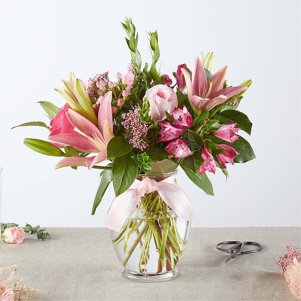 Pink Ribbon - A Florist Original – KENDRA'S FLORAL KREATIONS, Indianapolis IN