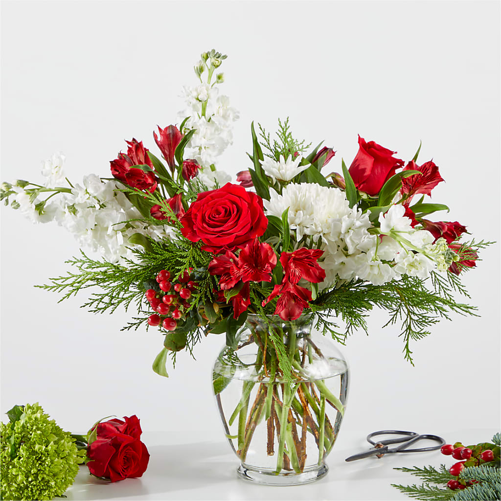 Merry Moment Bouquet – A Florist Original – KENDRA'S FLORAL KREATIONS, Indianapolis IN