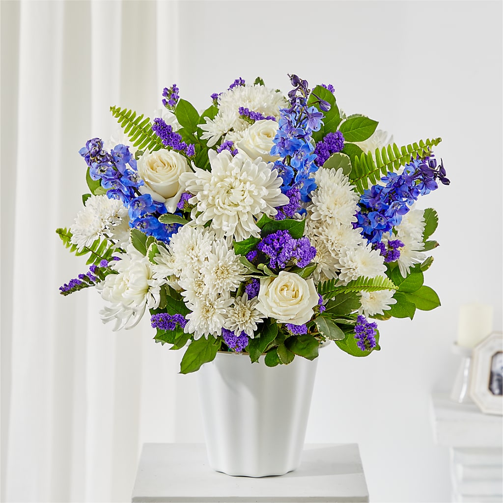 Hold Dear Tabletop Basket – KENDRA'S FLORAL KREATIONS, Indianapolis IN
