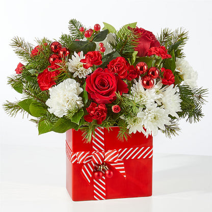 Presents Under the Tree Bouquet – KENDRA'S FLORAL KREATIONS, Indianapolis IN