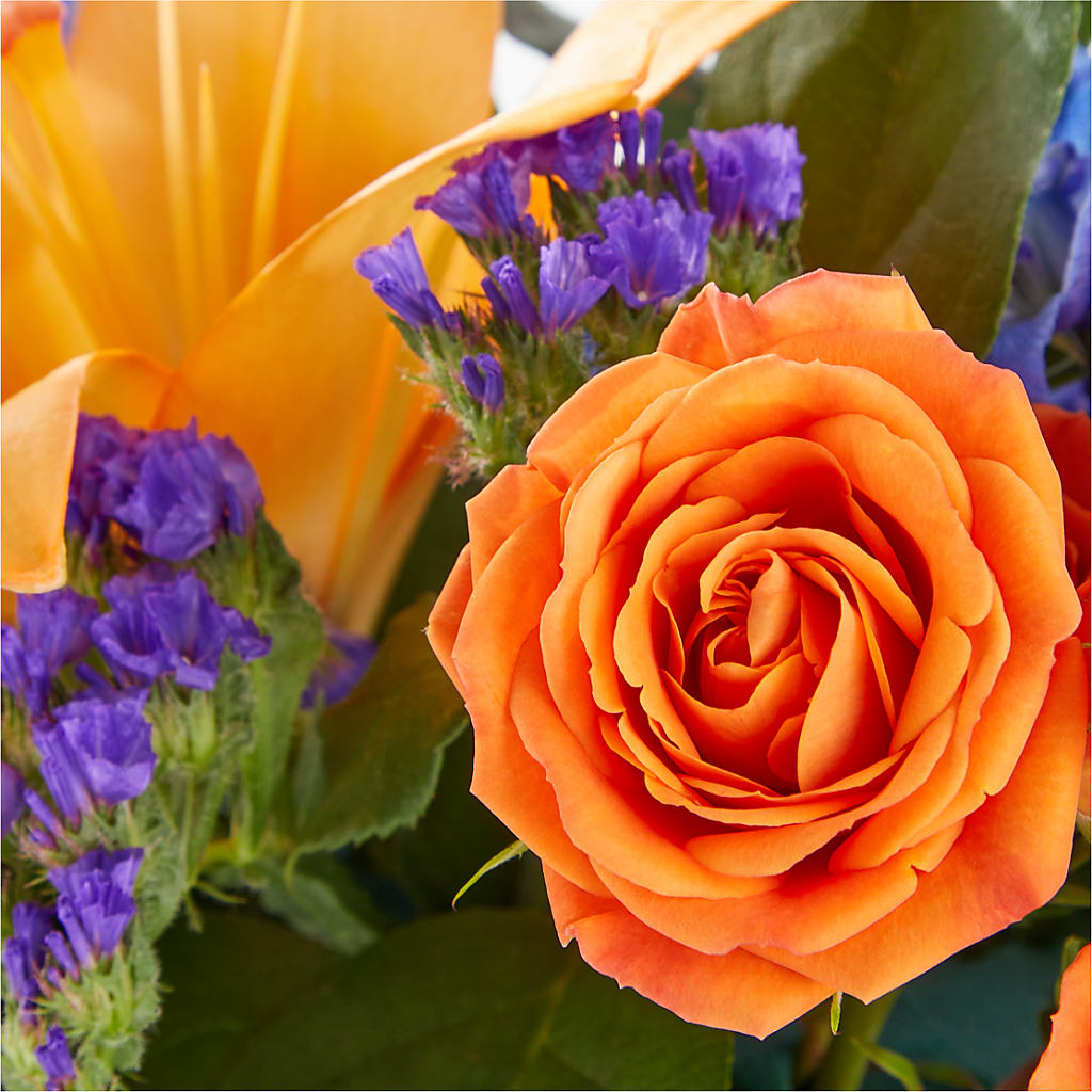 Radiant Citrus Box Bouquet – KENDRA'S FLORAL KREATIONS, Indianapolis IN