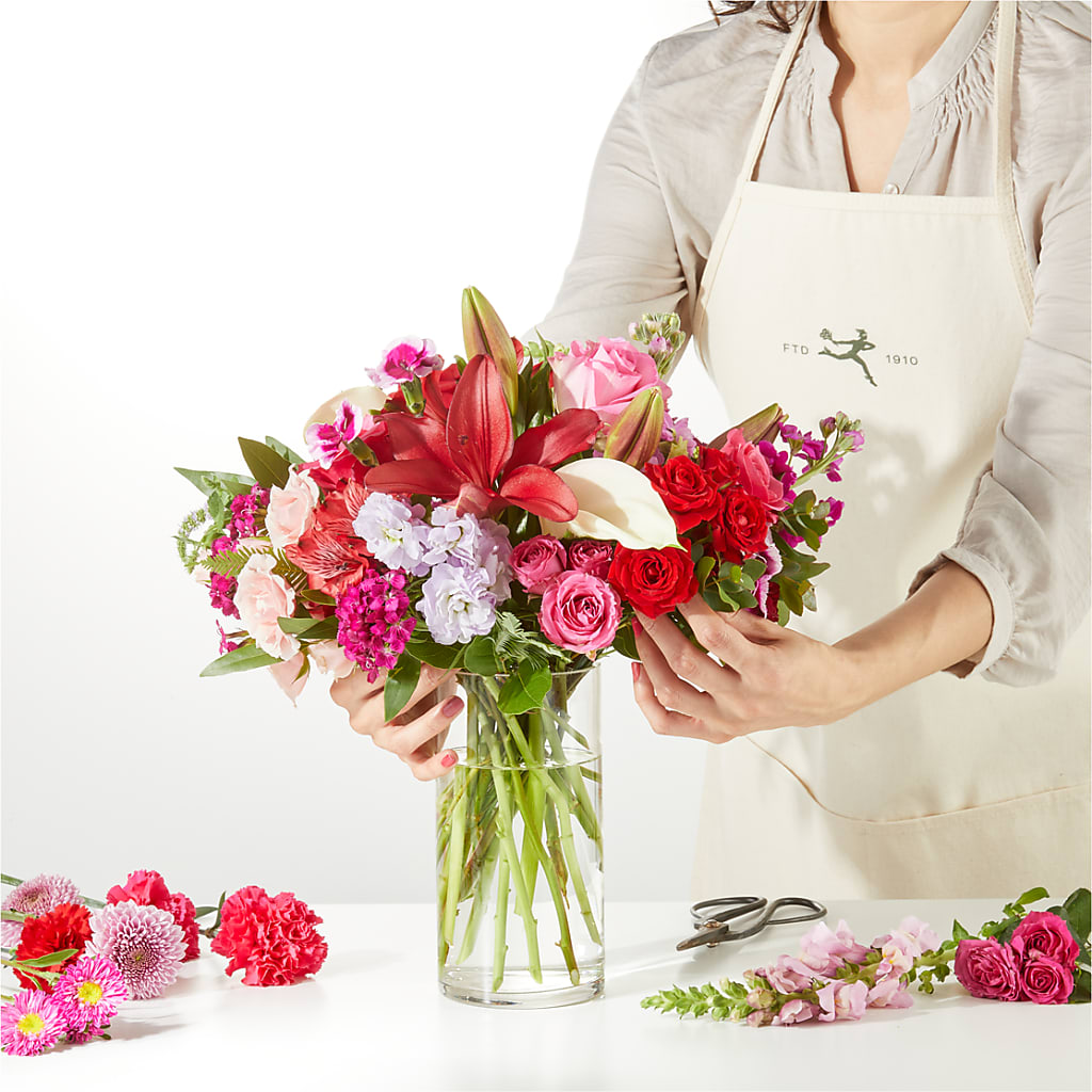 Swooning Over You - A Luxury Florist Original – KENDRA'S FLORAL KREATIONS, Indianapolis IN