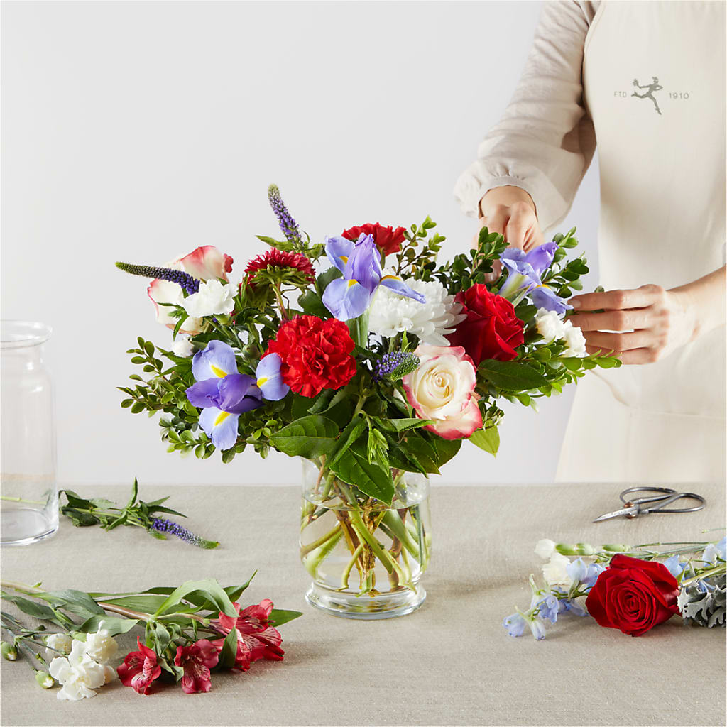 Star Spangled - A Florist Original – KENDRA'S FLORAL KREATIONS, Indianapolis IN